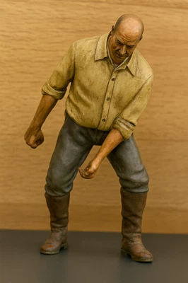 JAGER HOBBY Scale Model Workman | Multi-Scale Figure for Dioramas M35