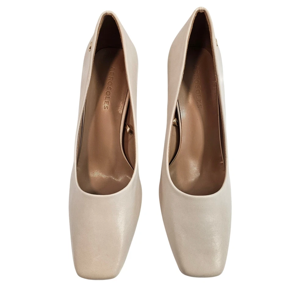 Zapatos de salón Aerosoles Kiera tacón bloque punta cuadrada cuero vegano crema talla 8,5 Foto 2 de 4