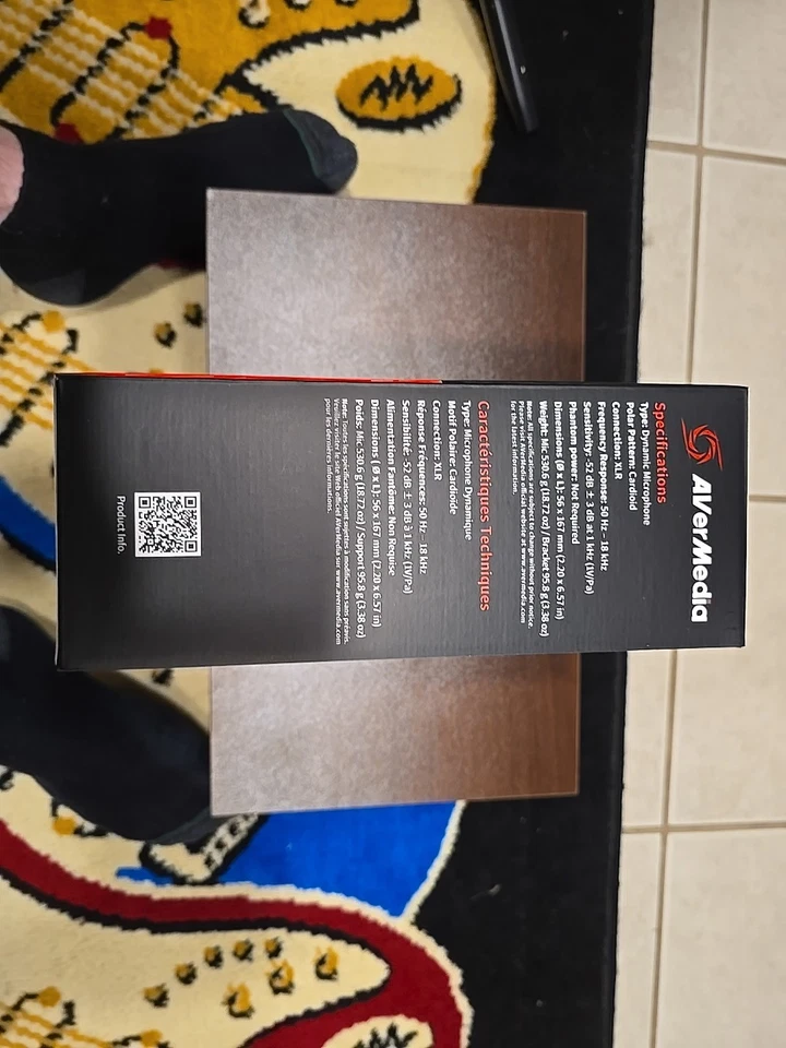 Live Streamer MIC 330 - Creators Cardioid Dynamic XLR Microphone for Live - Image 3 of 4