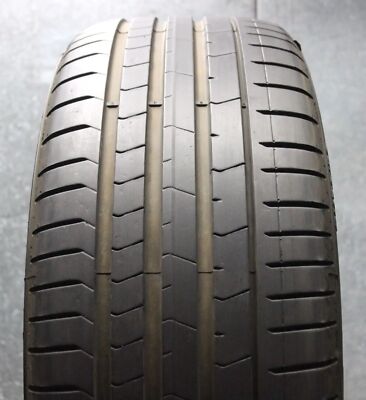 1x Pirelli P Zero  245/40 R19 94W, 5,5mm, nr 15715