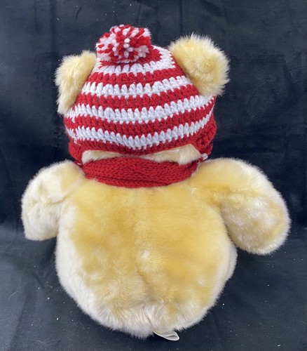 Dillards 2008 Christmas Bear NEW with Tag Knit Cap And Scarf - Picture 3 of 5