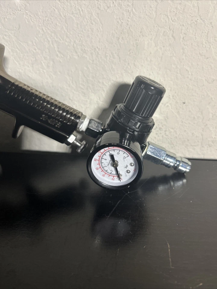 Pistola de pintura en aerosol de aire NEIKO 31214A, HVLP con alimentación por gravedad, boquilla de 1,5 mm de 1,5 mm  Foto 2 de 4