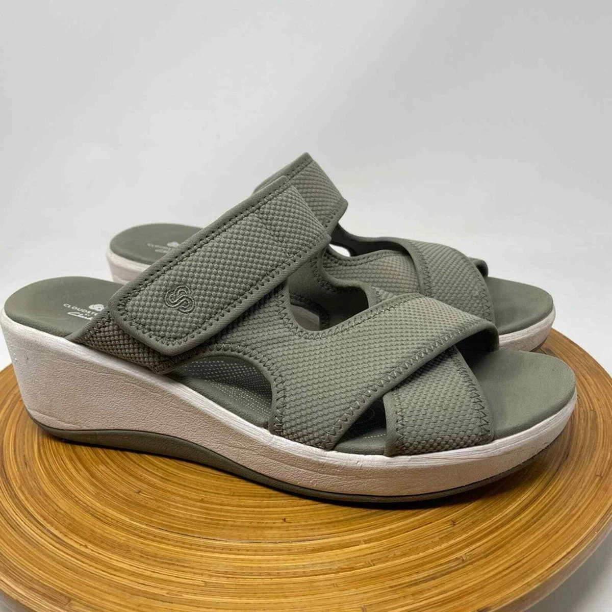 Clarks cloud steppers sport sandals hotsell
