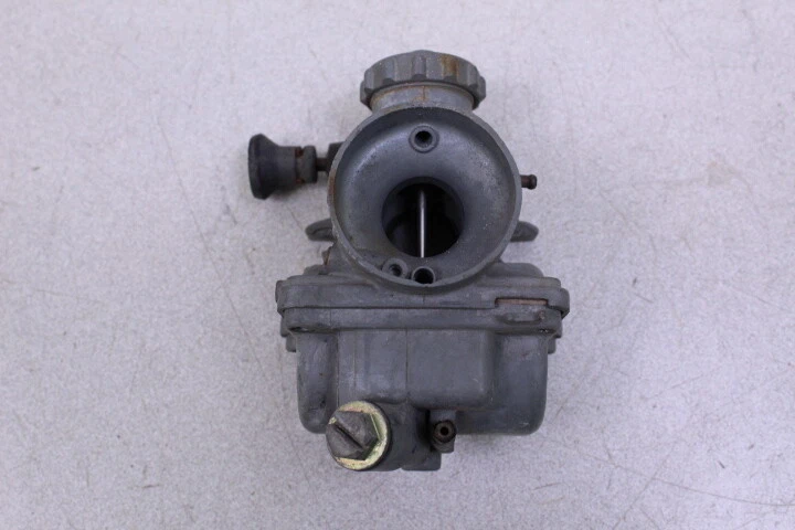 Carburadores/carbohidratos Yamaha RS100 1975-1976 Foto 2 de 4