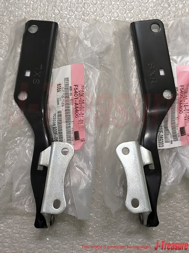 NISSAN SKYLINE GT-R R34 BNR34 Genuine Bonnet Hood Hinge Right
