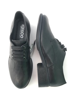 scarpe basse stringate