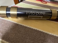 Insta Pilar Hand Held Heart