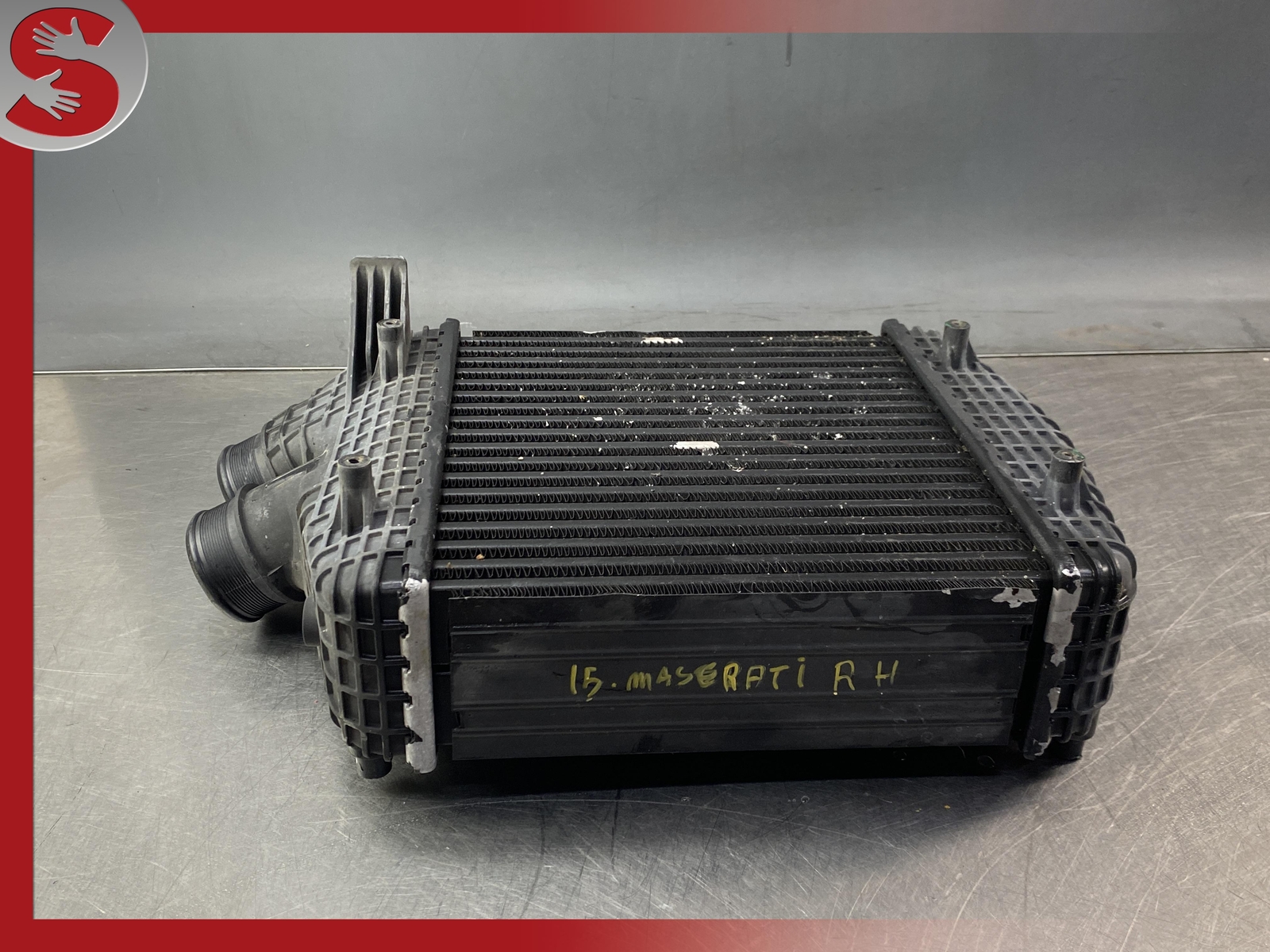 🥇14-19 MASERATI GHIBLI S SQ4 FRONT RIGHT ENGINE TURBO INTERCOOLER OEM