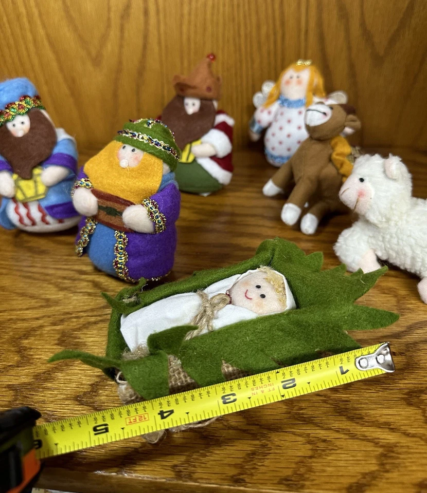 Muñecas de peluche de fieltro de belén Gemmy Industries 7 piezas de repuesto usadas Foto 3 de 4