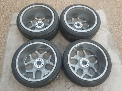 BMW X5/X6 BRAND NEW OEM GENUINE ORIGINAL STYLE 215 21” WHEEL/TIRE
