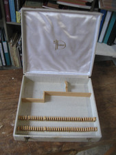 "612.8"   COFFRET ECRIN VIDE POUR MENAGERE EN METAL ARGENTE DE 37  PIECES