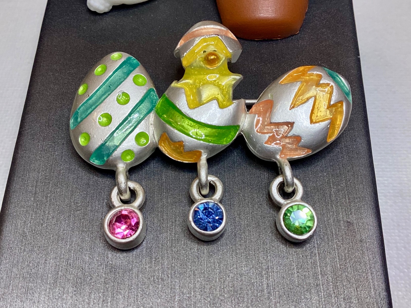 EASTER HOLIDAY SPRING CHICKS DANGLE EGGS BUNNY PI… - image 2