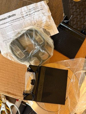THOMAS & BETTs Dual68p Dual viltage kit