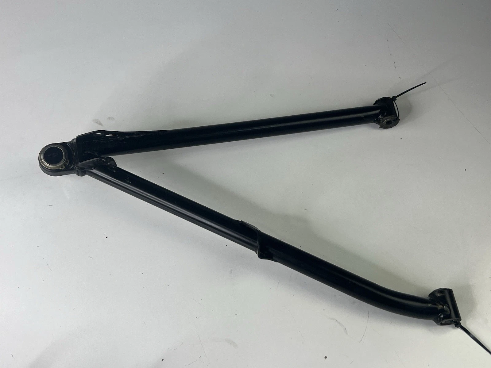 2020 Skidoo Summit 850 154” Lower Left L A Arm Aarm Black 505075474