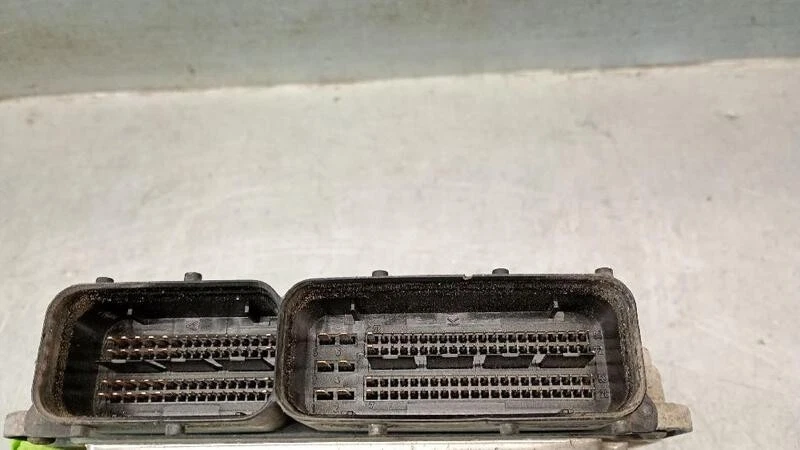 55565527 Engine Control Unit for SAAB 9-3 STATION WAGON (E50) 1.9 TID 2005 5470826 - Image 3 of 4