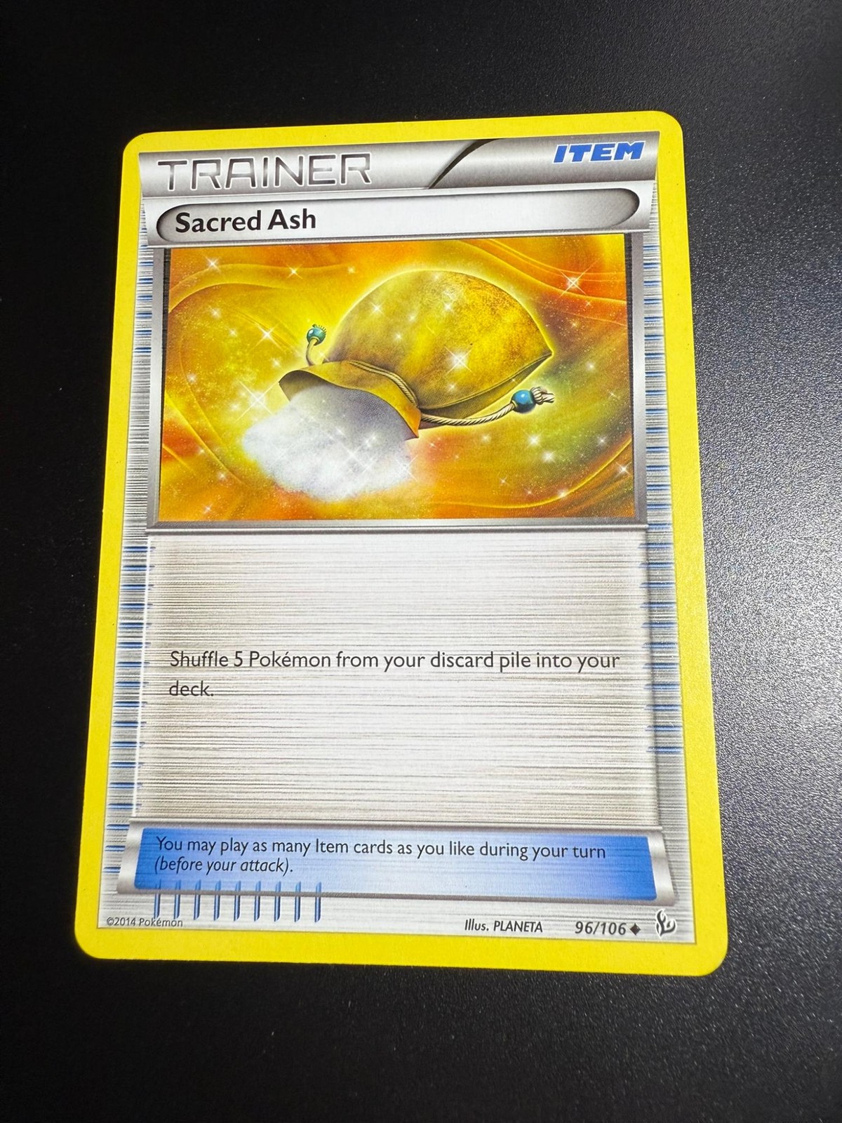 SACRED ASH 96/106 UNCOMMON FLASHFIRE POKEMON HEAVILY PLAYED
