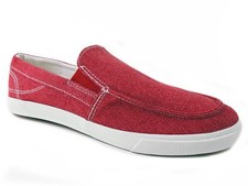 Zapatillas bajas American Rag Swift de lona roja semi lisa para hombre talla 7 M