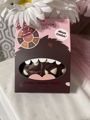 New I Heart Makeup Revolution Triple Chocolate Cookie Eye Shadow Palette