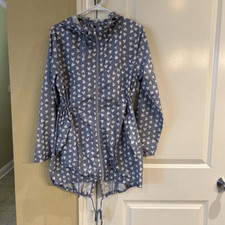 Parka In A Pocket Gray And White Print Rain Jacket Parka Size Medium