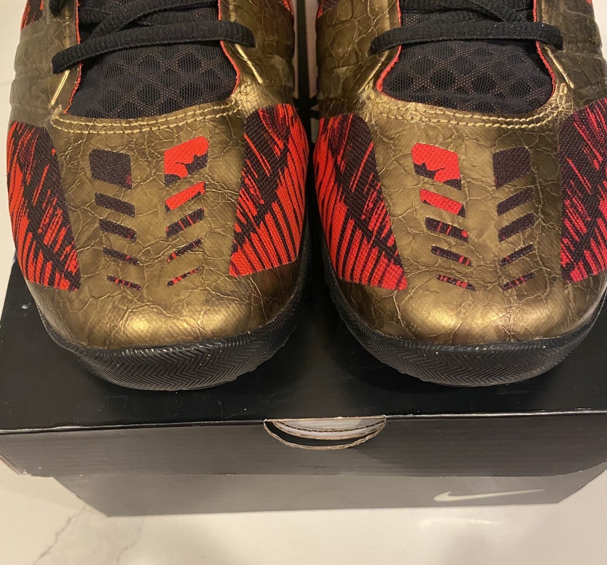 Nike Kobe KB Mentality Red Black Gold Iron Man Size 11 Nike Kobe KB Mentality Red Black Gold Iron Man Size 11