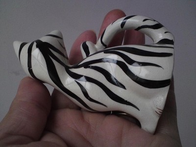 Rare vintage 1950s English ceramic Weetman Giftware Black & White Striped Cat