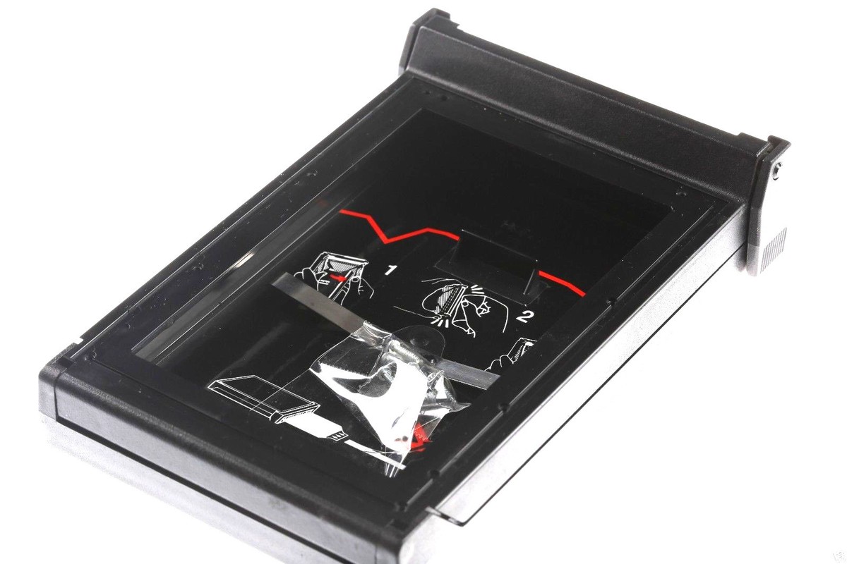 ONE POLAROID CB103 F-HOLDER/CONVERSION BACK-PINHOLE-PACKFILM