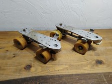 Sure-Grip Cyclone Plates Sz 4 Left Right Roller Skates Artistic Bone Whel 62mm