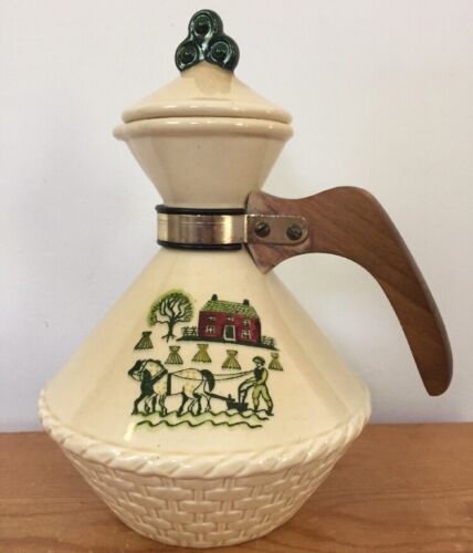 Vintage Metlox Pottery Poppytrail Homestead Provincial Tea Coffee Carafe Pitcher - Picture 1 of 12