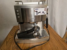 Delonghi 120v 60hz 1100w type ec 702 espresso machine used but works like a boss