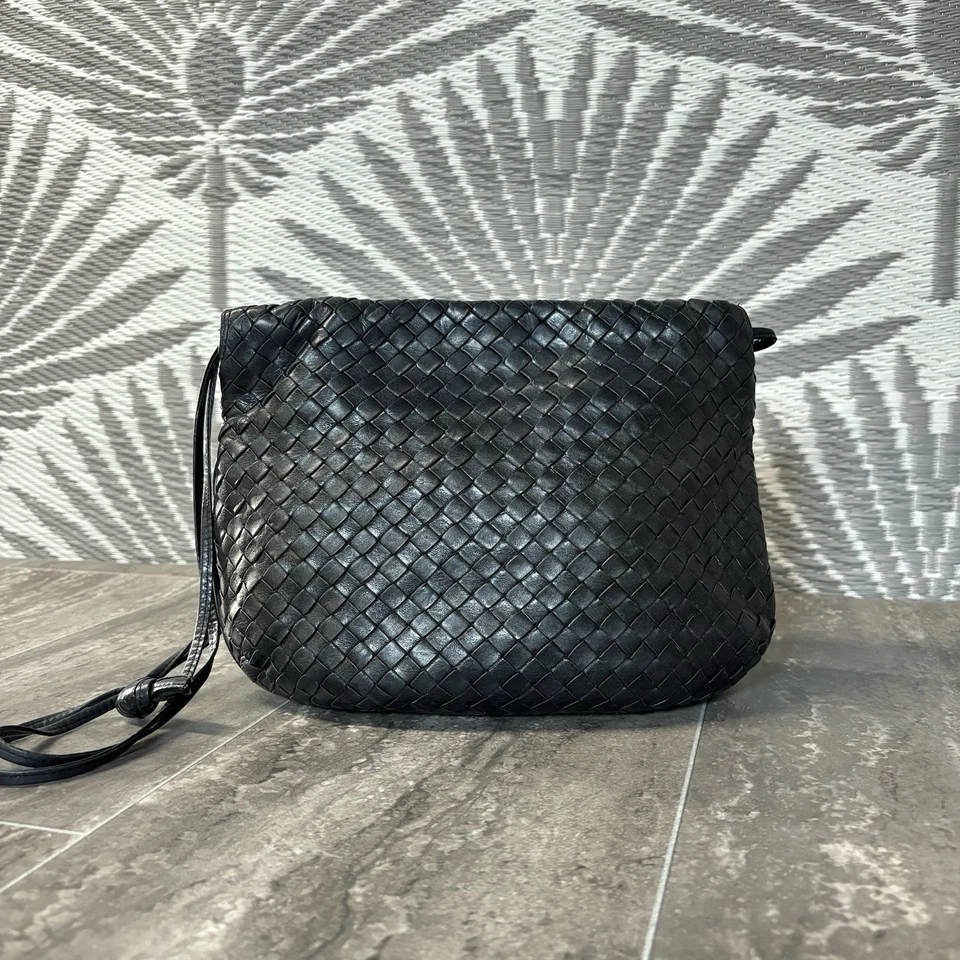 Bolso De Colección Bottega Veneta Intrecciato Cordón Cuero Tejido Negro Italia Foto 3 de 4