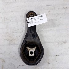 SEAT ARONA 1.0 TSI S9R MK1 2021-2025 Engine Mount Lower 2Q0199851AK