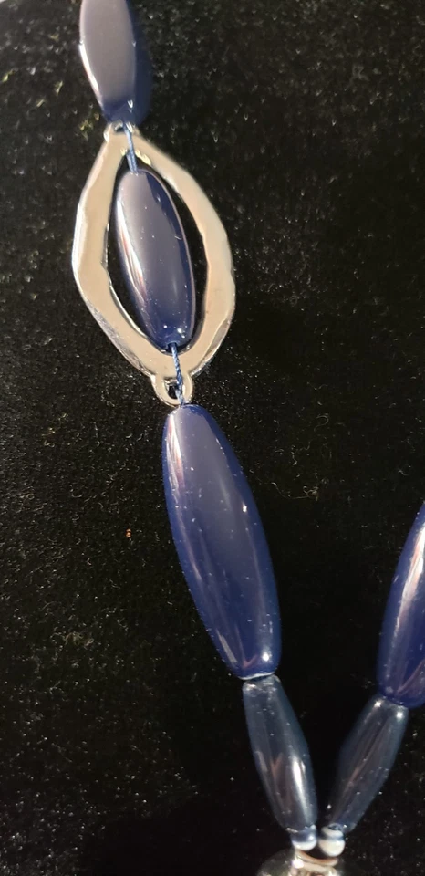 Chico's 22" Largo Borla Collar y Juego de Pendientes 2.5", Azul Marino y Plata Foto 2 de 4