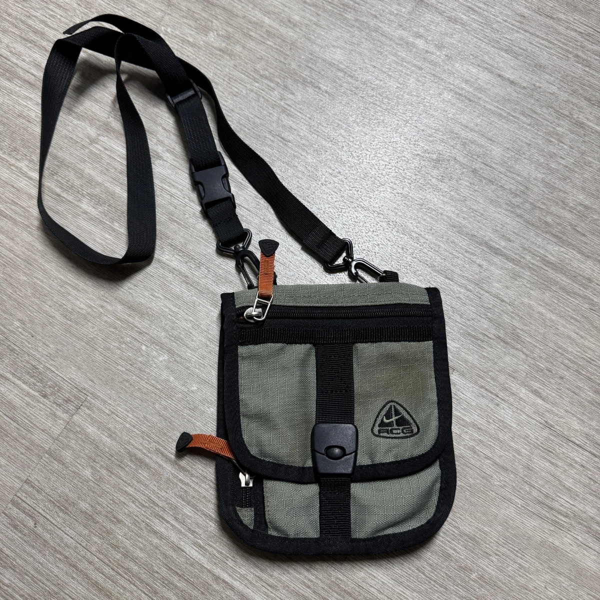 Nike Men's Messenger/Shoulder Bags for sale | eBay