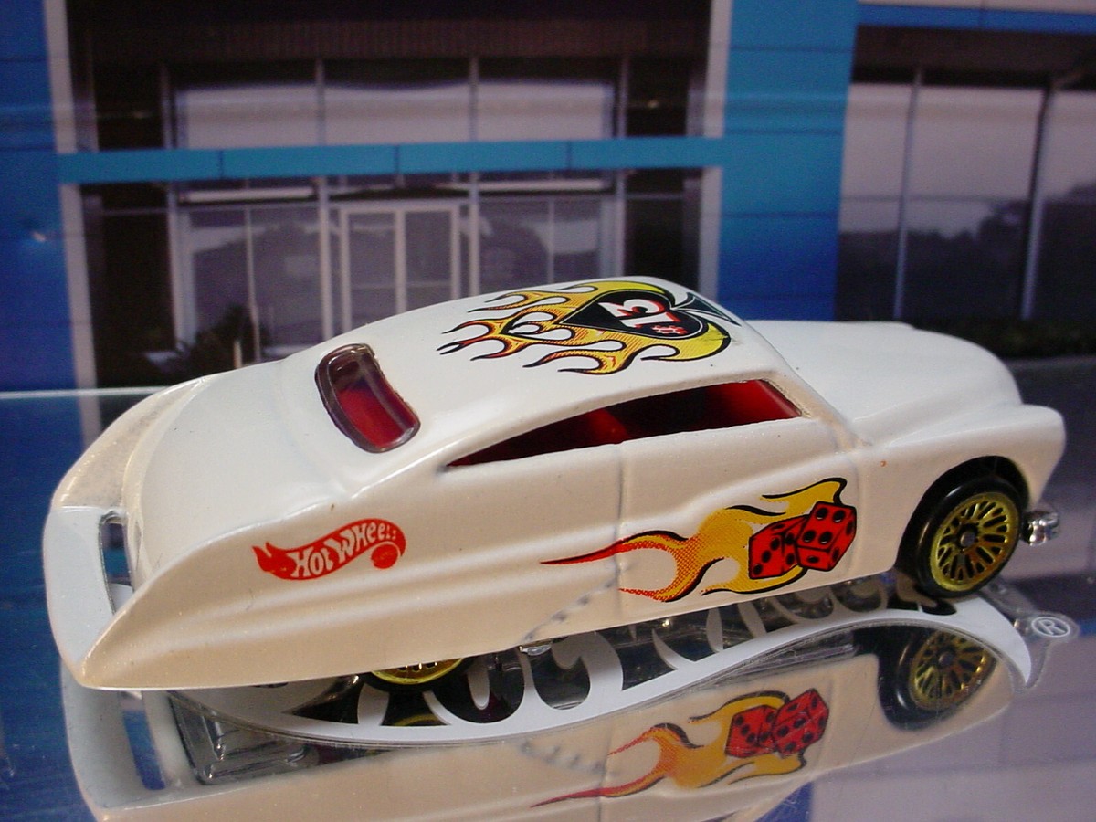 2000 MOTORIN' MUSIC Design PURPLE PASSION white;13 spade