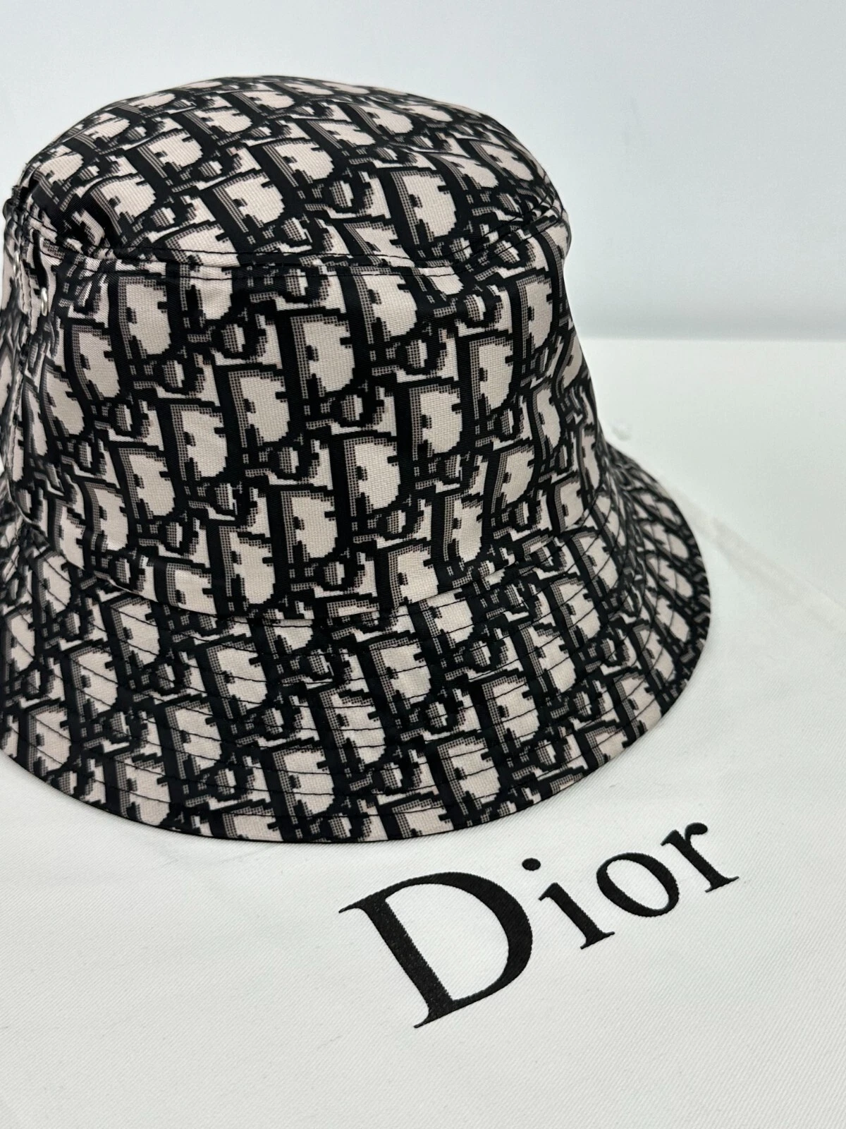 Casquette Dior réversible monogramme oblique TEDDY D Bob seau nylon gris taille M