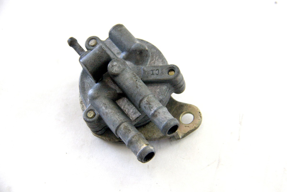 air cut valve assembly 1986 Kawasaki ZX900 ZX 900 Ninja intake