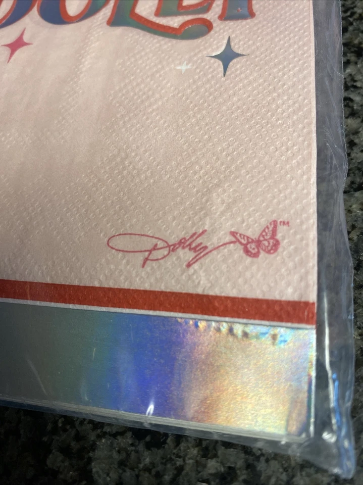 Servilletas Toalla Invitada DOLLY PARTON 16 Lámina Rosa Plata "Ya'll Need Dolly" Foto 2 de 3