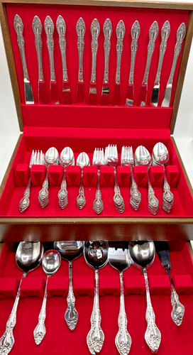 Oneida Arbor Rose Stainless Flatware 1881 Rogers Set of 97 plus Case (C)