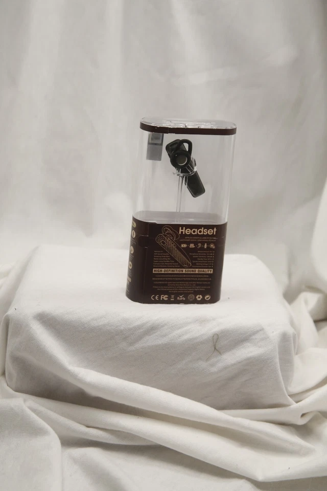 Auriculares Inalámbricos Remax Moda Color Negro Alta Fidelidad Sonido Calidad Modelo RB-T7 Foto 3 de 4