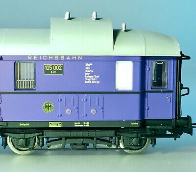 HO Express Passenger Train, 5-Cars w/Lights, “Rheingold HO Express Passenger Train, 5-Cars w/Lights, “Rheingold