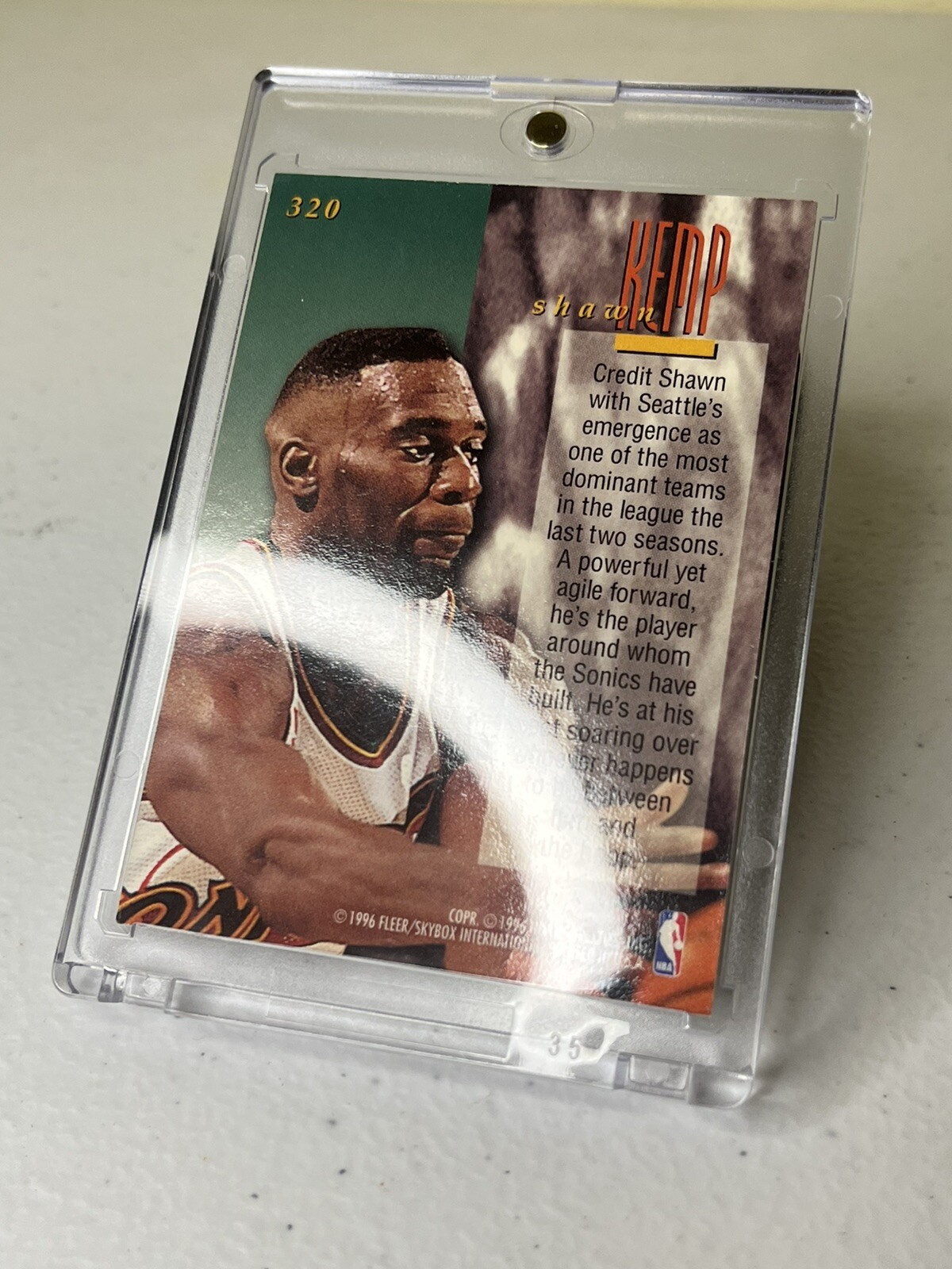 Shawn Kemp Card 199596 Fleer Ultra Encore 320 Sonics Basketball Card