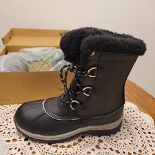 NIB Bearpaw KELLY Youth Girl's Boot Sz. 5 Black NEW