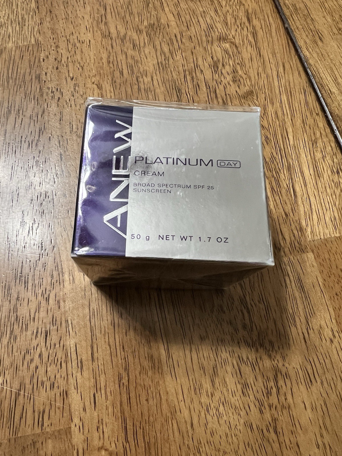 Avon ANEW Platinum Day Cream Broad Spectrum SPF 25 Sealed 1.7 oz