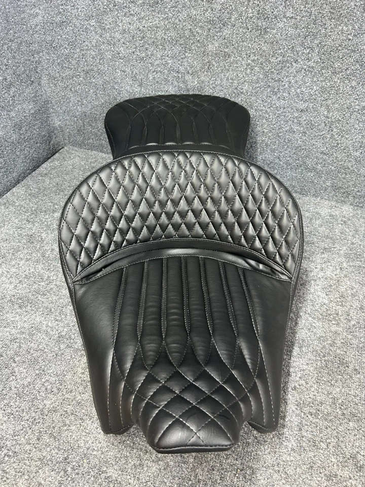 HARLEY-DAVIDSON 08 & UP TOURING RECOVERED SADDLEMEN SOFA SEAT Foto 2 de 4