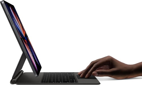Apple Magic Keyboard for iPad Pro 12.9" - NEW w/Free Apple Pencil - Afbeelding 5 van 6