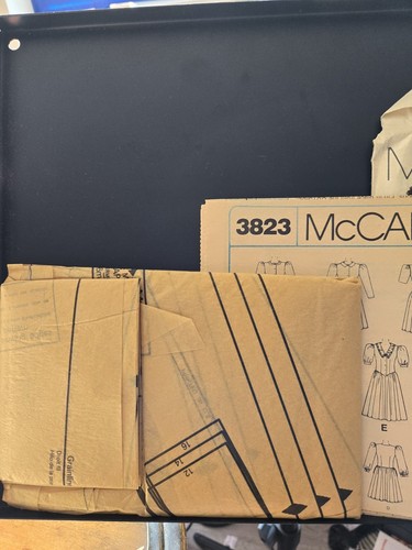 1990's McCall's Misses' Dress Pattern 3823 Size 12-16 UNCUT - Picture 3 of 3