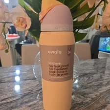 Owala 40fl oz insulated Stainless Steel Water Bottle color: Sandy Shores(Read)