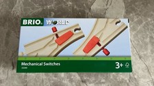 Brio Bahn Mechanisches Weichenpaar Holzspielzeug  