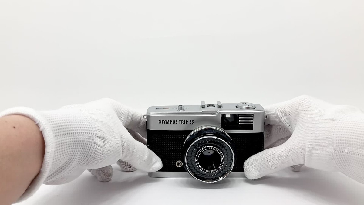 Olympus Trip 35 Film Camera + D.Zuiko 40mm f2.8 Lens [Near
