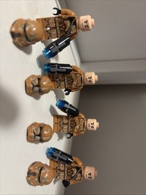 LEGO Star Wars (75089) Geonosis Troopers - Minifigures Only Lot Of 4